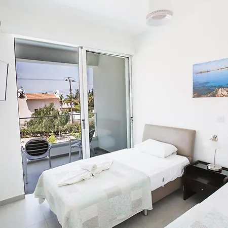 You Will Love This Luxury 5 Bedroom Holiday In With Private Pool 1550 * Protaras