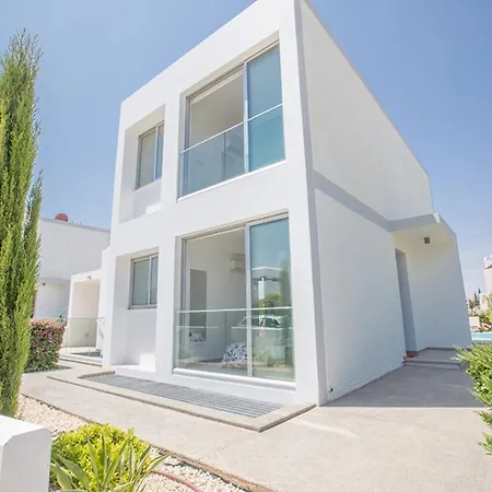 You Will Love This Luxury 5 Bedroom Holiday In With Private Pool 1550 * Protaras