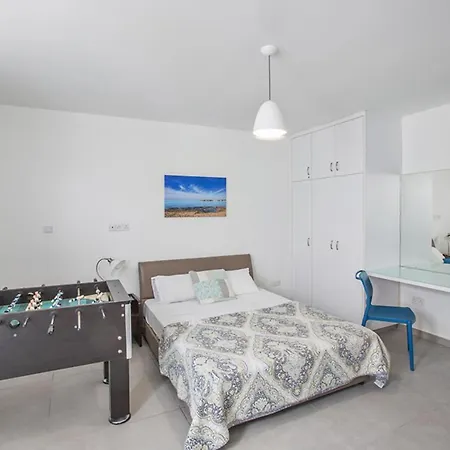 You Will Love This Luxury 5 Bedroom Holiday In With Private Pool 1550 Protaras