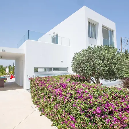 Villa You Will Love This Luxury 5 Bedroom Holiday In With Private Pool 1550 Protaras